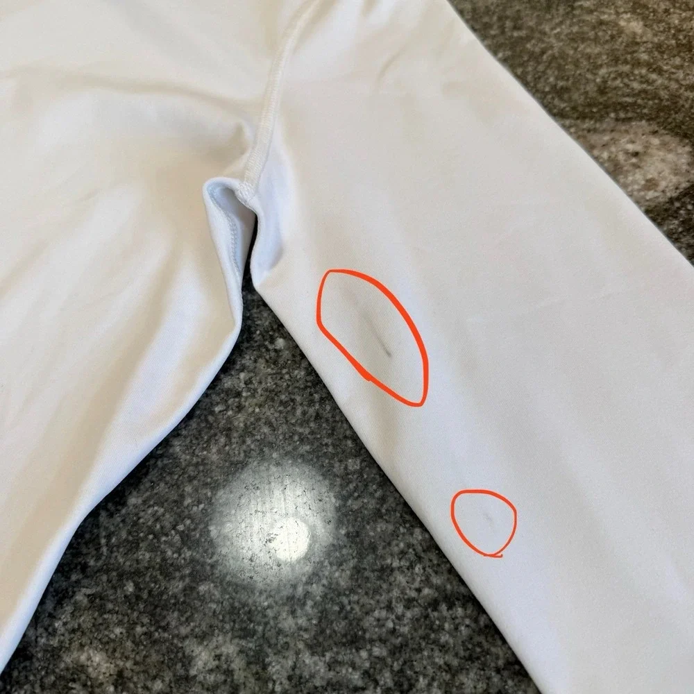 Under Armour good preowned
